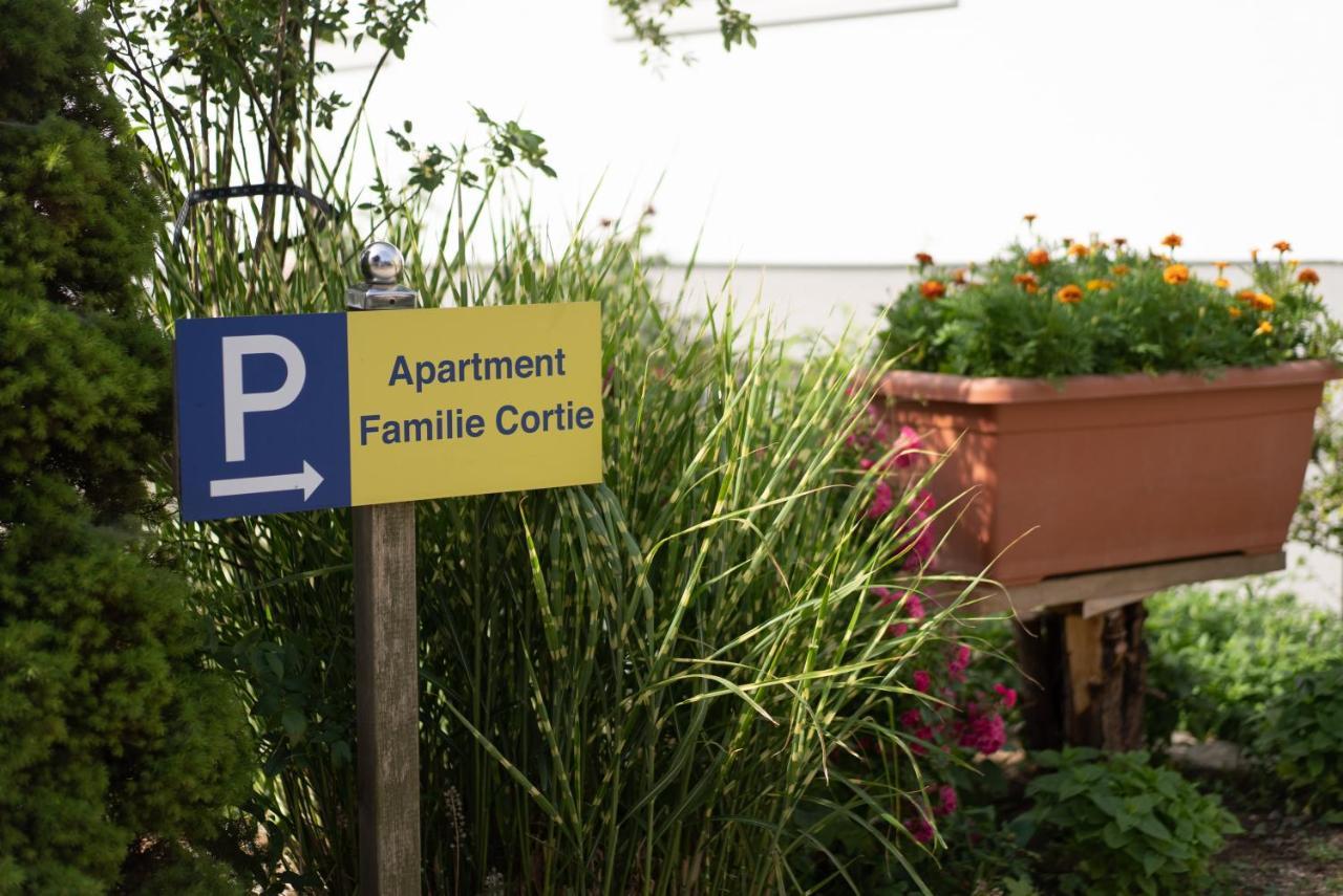 Apartment Familie Cortie Spitzzicken Exteriör bild